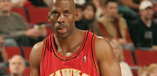 历史上打篮球最骚的球星_打球最骚的球星_nba运球骚的球员