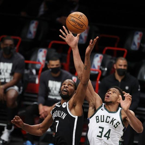 nba湖人中锋排名_美国篮球湖人历史上中锋_湖人历代中锋