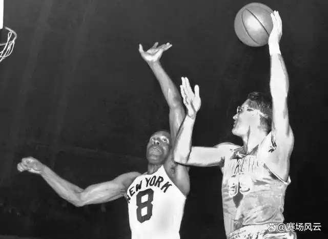 美国篮球湖人历史上中锋_湖人历代中锋_nba湖人中锋排名