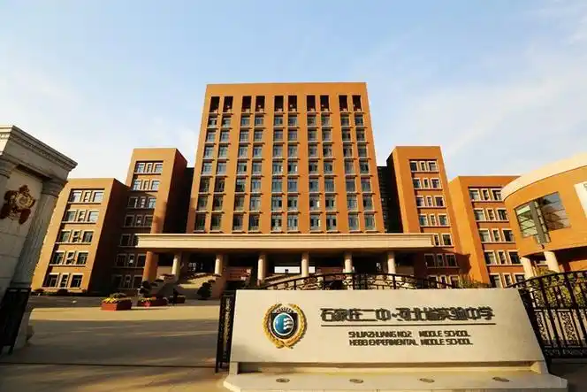 打篮球最厉害人_篮球最历害的人_历史打篮球最厉害的人是谁