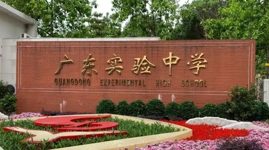 打篮球最厉害人_篮球最历害的人_历史打篮球最厉害的人是谁