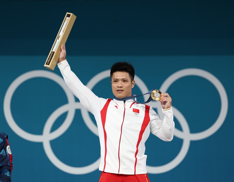 李发彬：从东京到巴黎，中国举重冠军的奥运