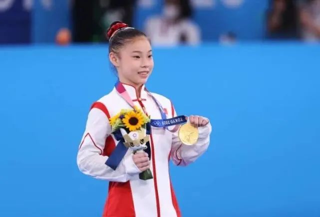 奥运会击剑中国冠军_中国击剑奥运冠军有哪些人_奥运冠军击剑人中国有多少人