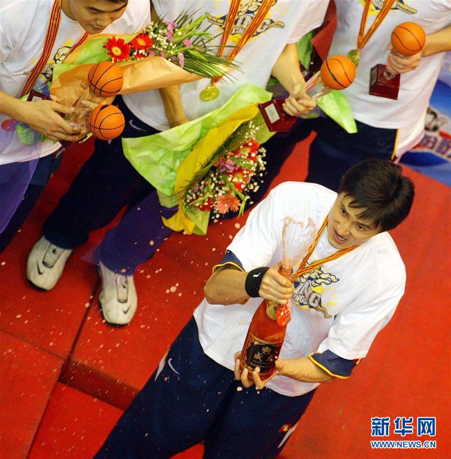 历年广东宏远篮球队球员名单_广东宏远篮球冠军历史名单_广东篮球历史人物