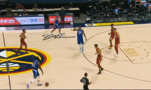 篮球5人进攻战术_篮球五人进攻战术图_篮球五人进攻传球规则视频